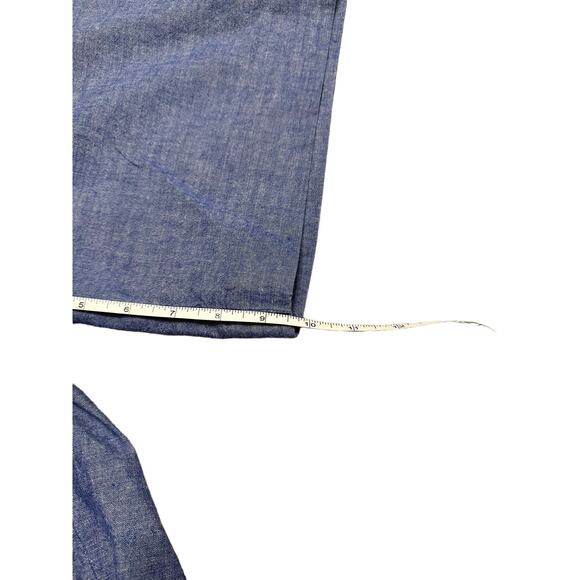 Talbots The Perfect Short Chambray Cotton 10' inseam Size 10 - Picture 6 of 6